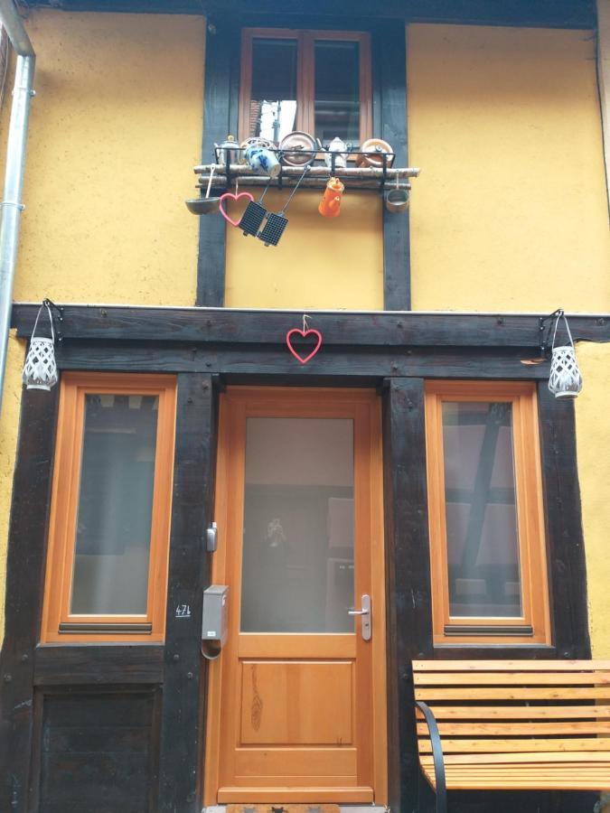 Gite Le Petit Muscat A Eguisheim Exteriör bild